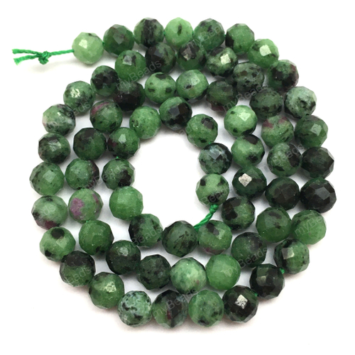 Цоизит 6 мм, граненые бусины - шарики