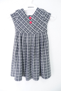 Платье красивое на 2-3 года