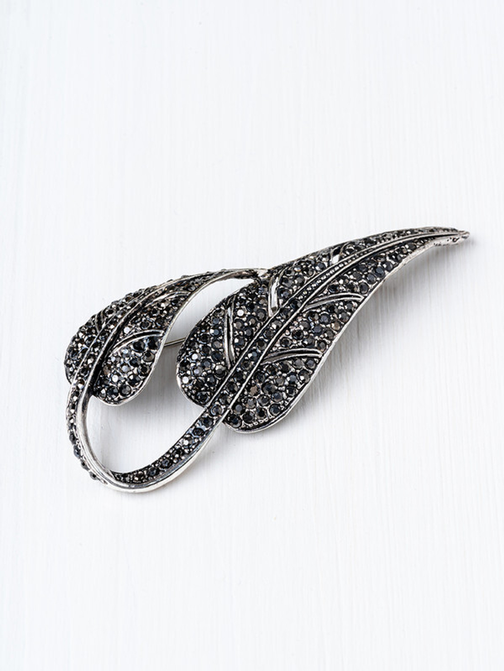 30061260 Брошь Chance