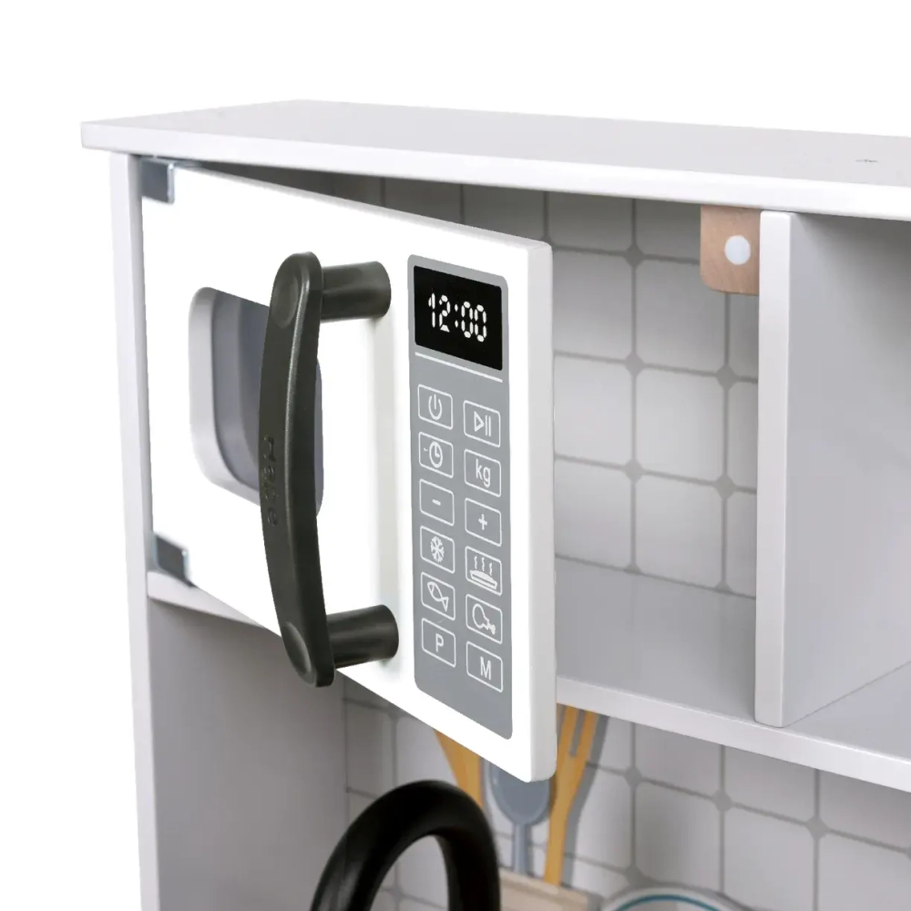 Кухня со звуком и светом