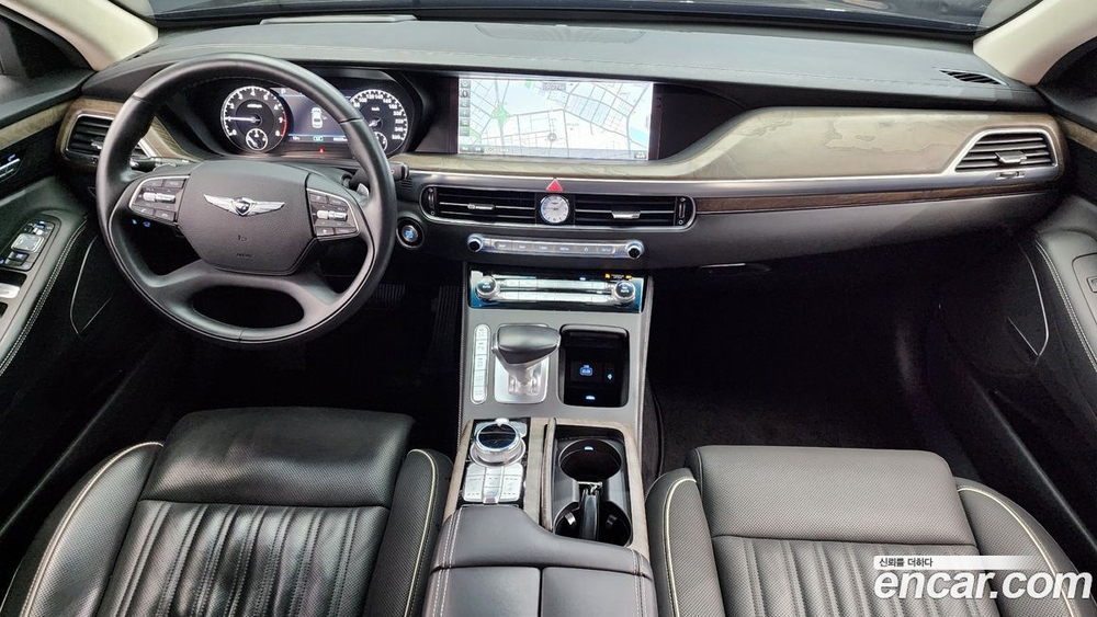 Genesis G90 3.8 (08.2019)