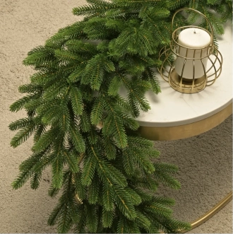 Гирлянды хвойные
