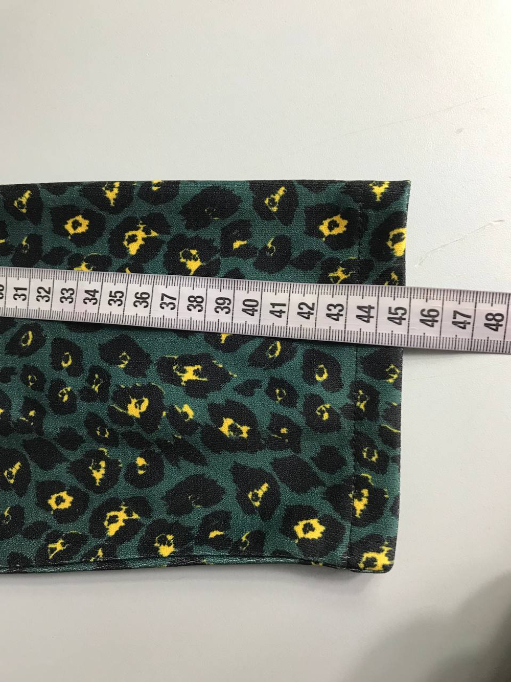 Платье с леопардовым принтом, маркировка М, визуально 46 размер