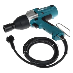 Ударный гайковерт Makita TW0200