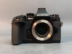 Olympus OM-D E-M1