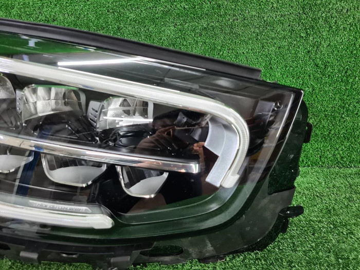 Фара правая Mercedes GLC X253 (2019-2022) LED
