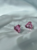 Серьги треугольники розовые кристаллы, фурнитура серебро.