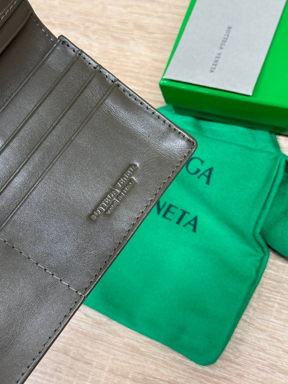 Кошелек Bottega Veneta