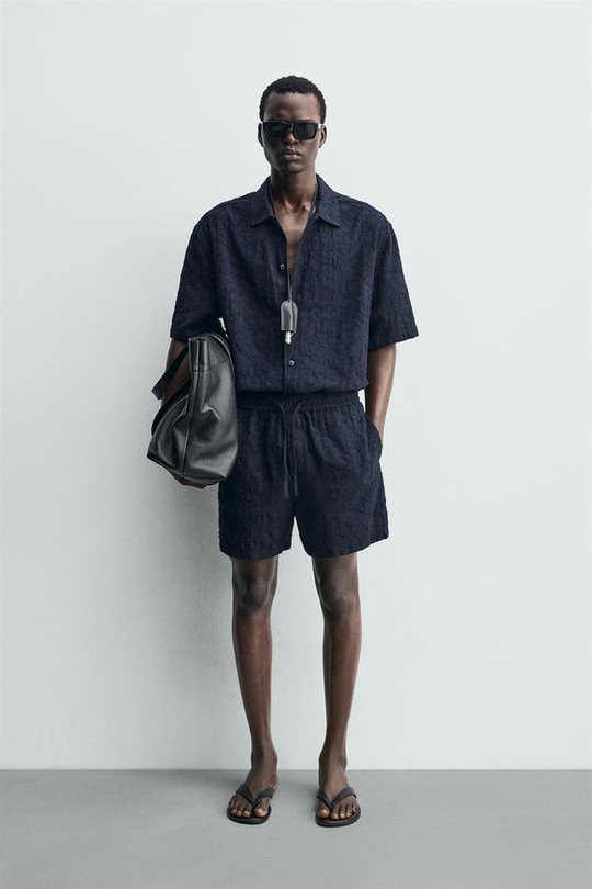 ZARA ЖАККАРДОВЫЕ ШОРТЫ, МОРСКОЙ СИНИЙ