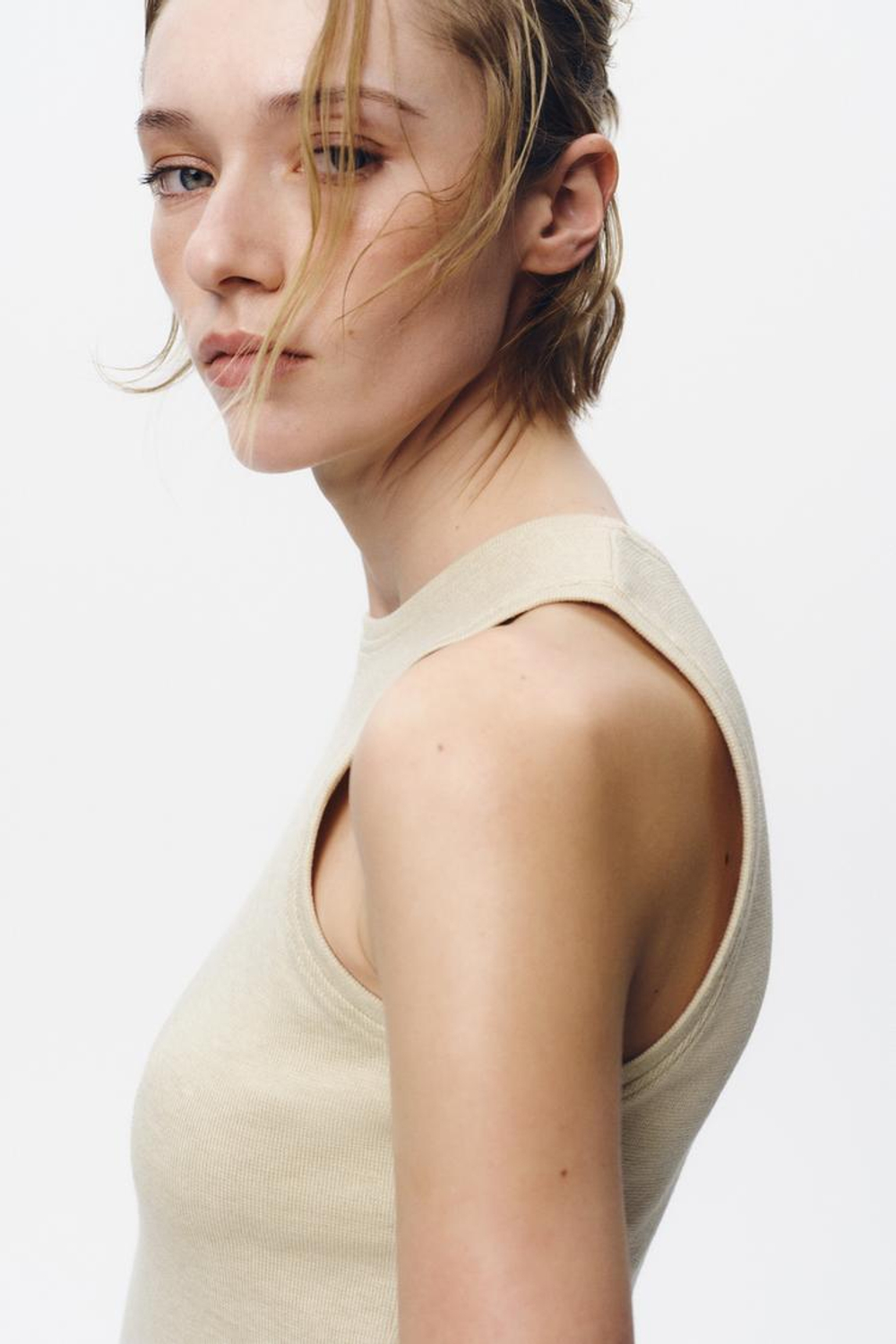 ZARA ТОП БЕЗ РУКАВОВ, СВЕТЛО-ПЕСОЧНЫЙ