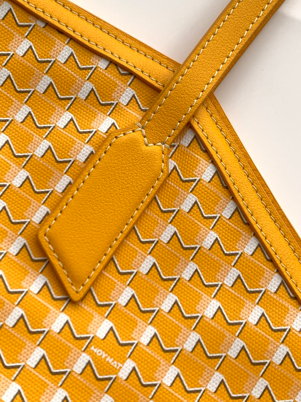 Moynat M Tote GM
