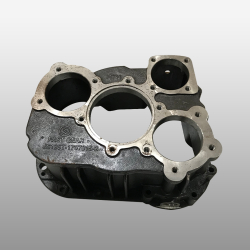 JS125T-1707015-2 - Картер демультипликатора на КПП