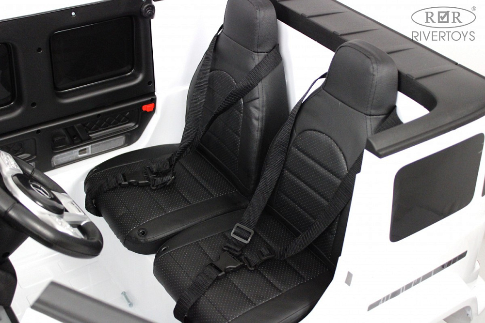 Детский электромобиль RiverToys Mercedes-AMG G63 4WD (S307) белый
