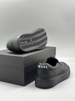 Слипоны Prada