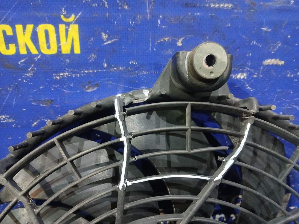 Диффузор радиатора кондиционера TOYOTA COROLLA 1997-2000