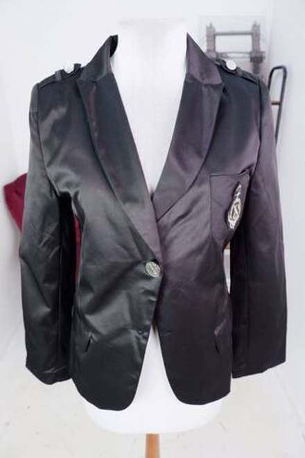 Жакет приталенного кроя, визуально на 50 размер, новый