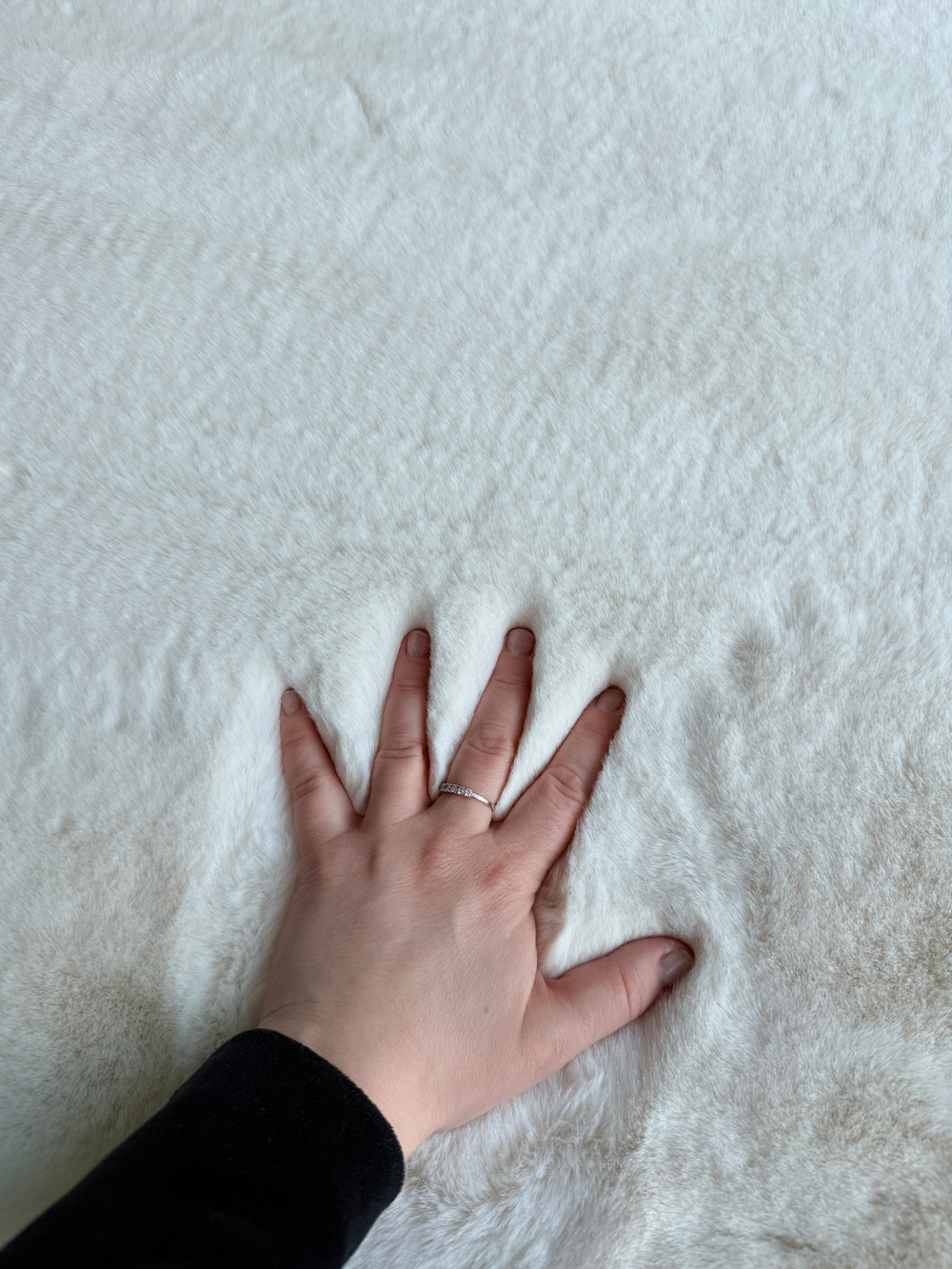 Ковер меховой имитация кроличьего меха