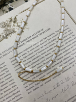 Колье из натурального перламутра с длинной подвеской