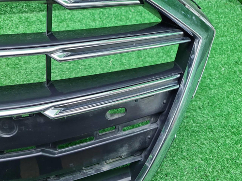 Решетка радиатора Audi A8 4 D5 (2017-2021)