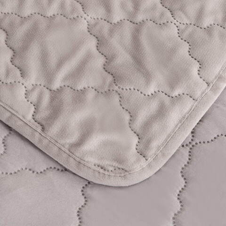 Покрывало 240х260 и 2 наволочки 50x70 Sofi De MarkO Деметра светло-серое