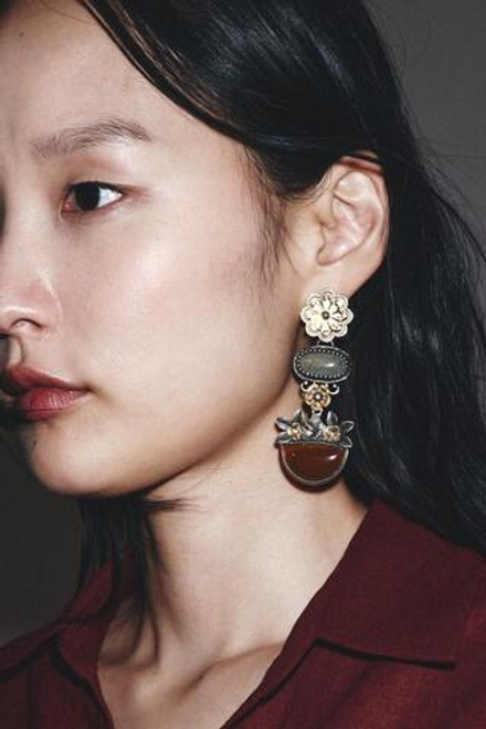 ZARA СЕРЬГИ «ЦВЕТЫ» СО ВСТАВКАМИ ИЗ СМОЛЫ, КРАСНЫЙ