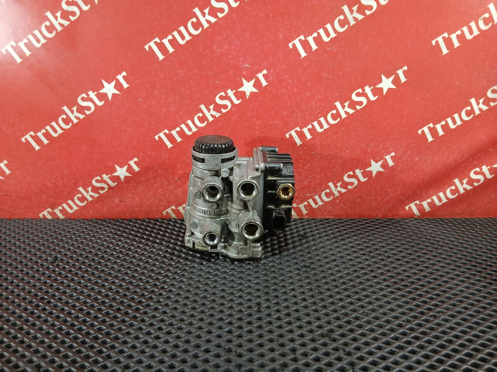 Кран управления тормозами прицепа 2022г.