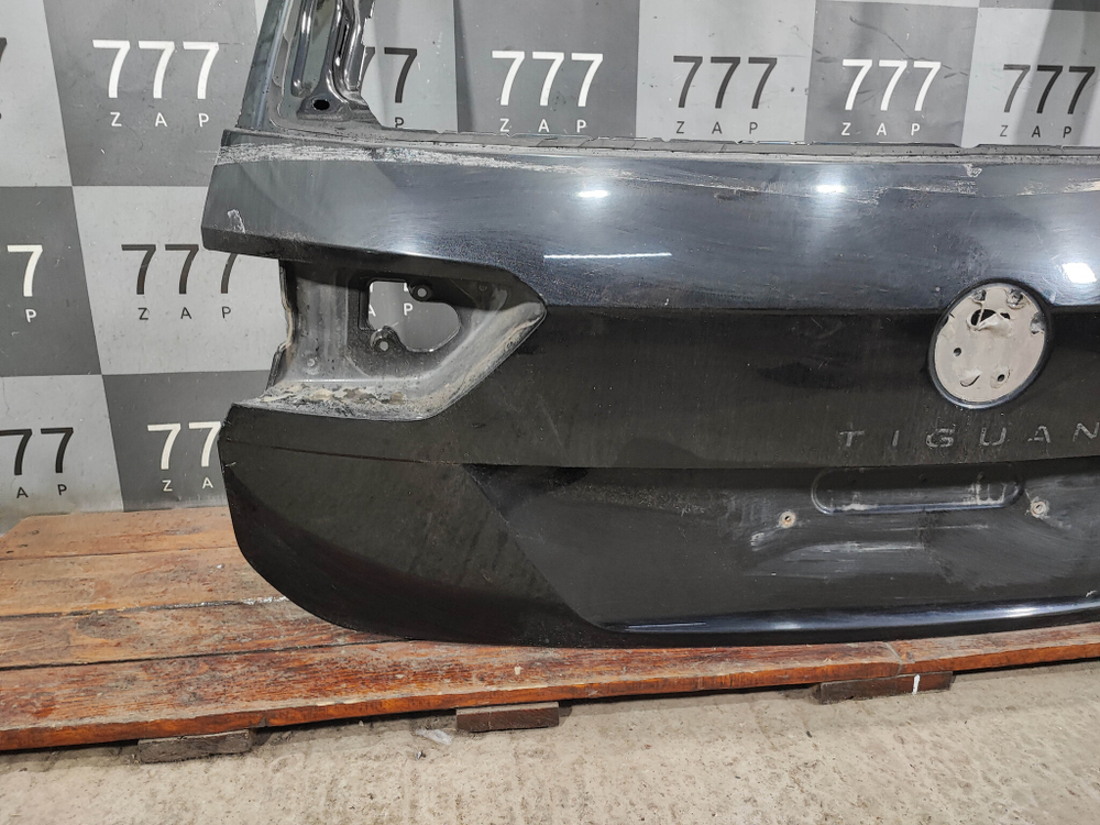 Крышка багажника Volkswagen Tiguan 2 16-нв Б/У Оригинал 5NA827025M