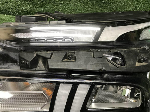 Битая Фара левая Hyundai Santa Fe 4 TM (20-24) LED