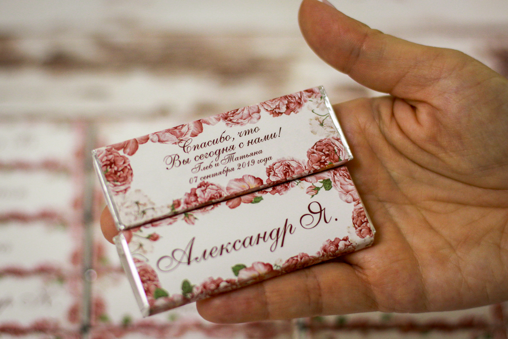 Именные шоколадные бонбоньерки