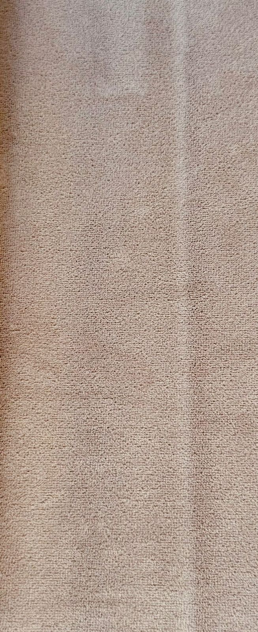 Ткань мебельная : Велюр
Износостойкость : 100 000 циклов
Состав : 100% полиэстер
Плотность : 440 гр/м2
Ширина : 142 см
Уход : Сухая чистка, бесщелочными растворами
не использовать при  чистке жесткие щетки