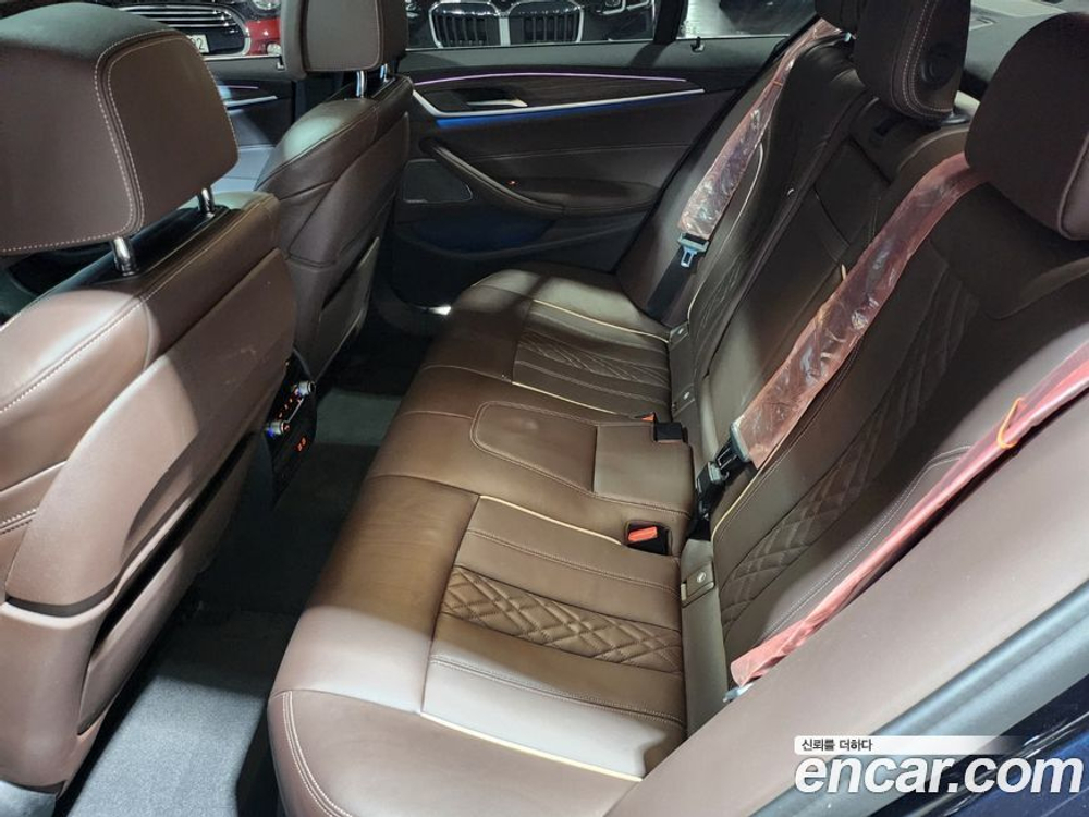 BMW 5 Series (G30) 530e M Sports (02.2021)