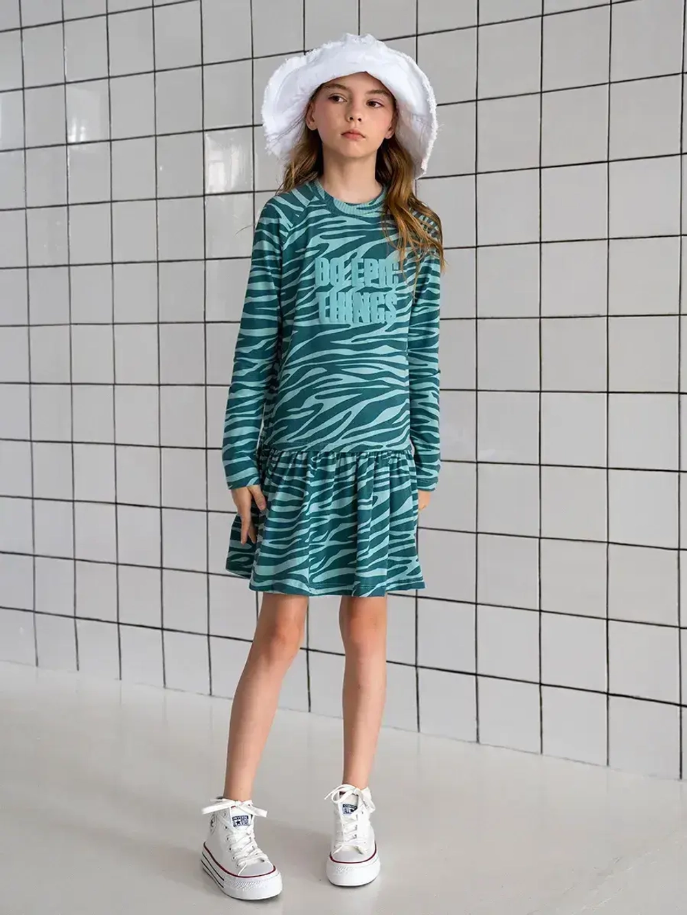 Платье для девочки с длинным рукавом