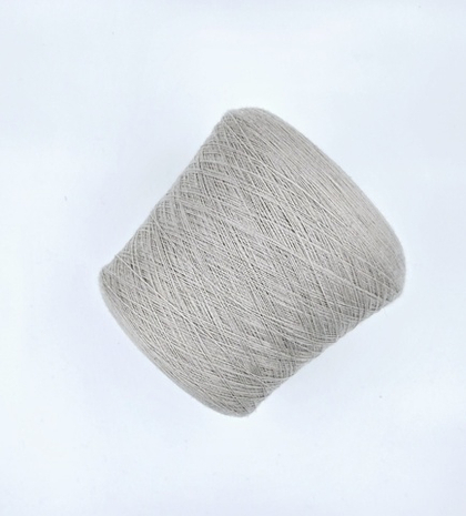 Biagiolli Modesto меринос экстрафайн 70% кашемир 30% , 1500 м в 100 г, жемчужный