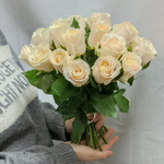 Букет из кремовых роз сорта "Шарман" 21 шт.