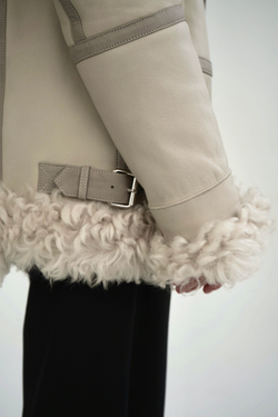 Дубленка двусторонняя Тиградо молочная