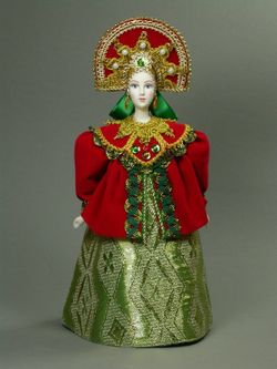 Кукла в русском народном костюме