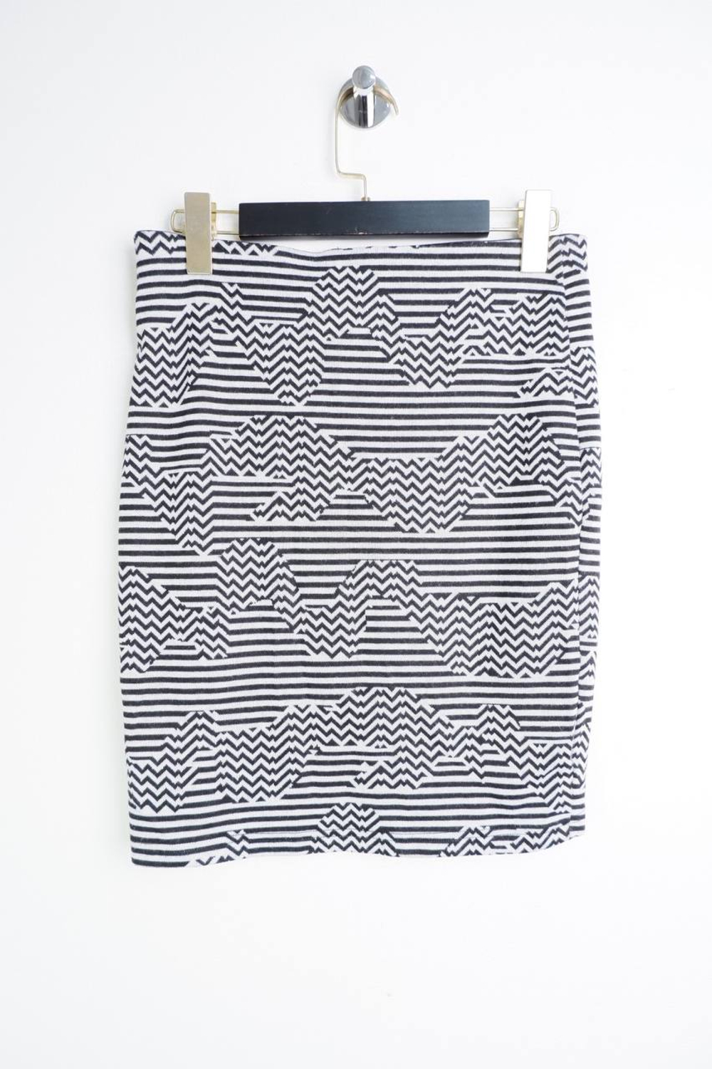 Юбка Vila в монохроме, маркировка S, визуально на 44 размер