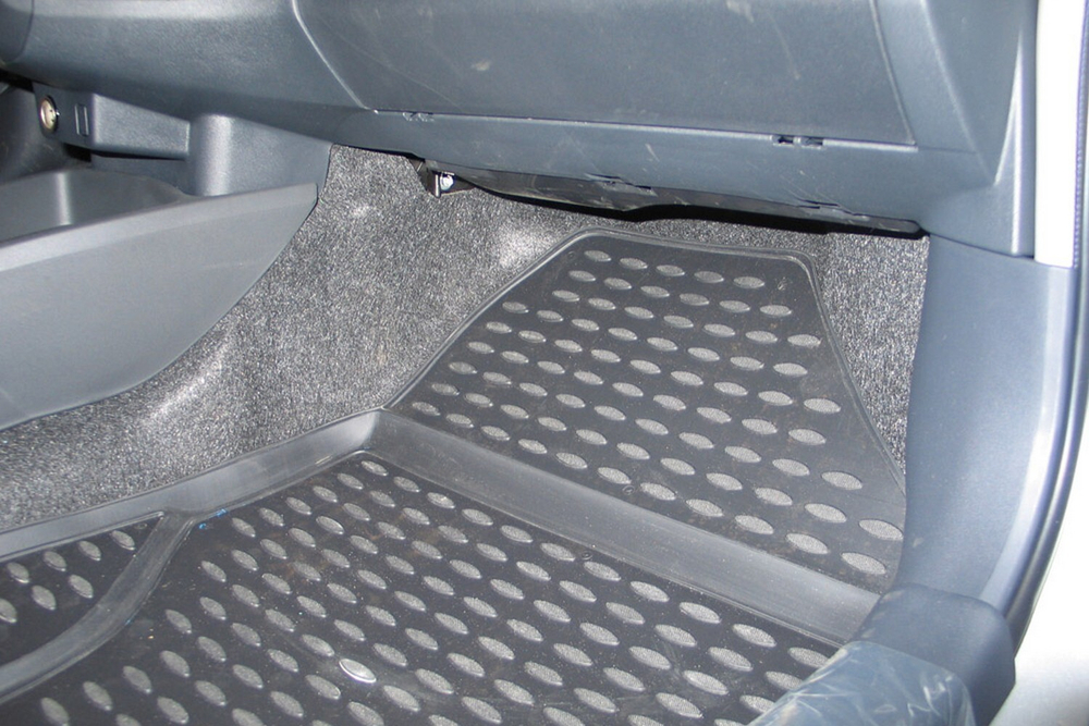 Коврики в салон TOYOTA Yaris 01/2006-2010, 3 шт. (полиуретан) Element.NLC.48.10.210K