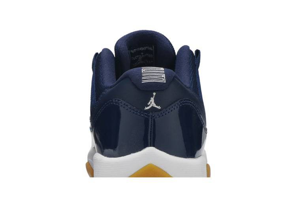 Кроссовки Jordan Air Jordan 11 Retro Low Midnight Navy (Женская размерная сетка)