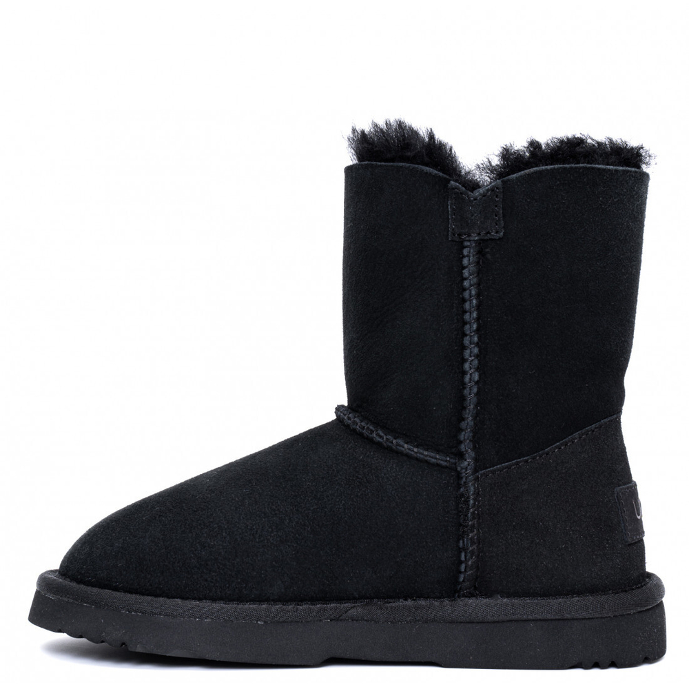 Ugg Kids Bailey Button “Black”