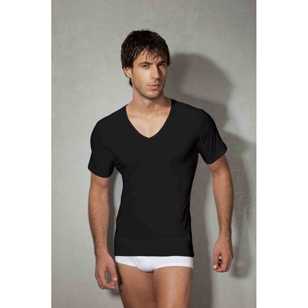 Мужская футболка черная с V-образным воротом из натурального хлопка Doreanse 2810