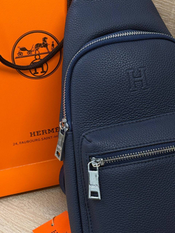 Сумка-слинг Hermes