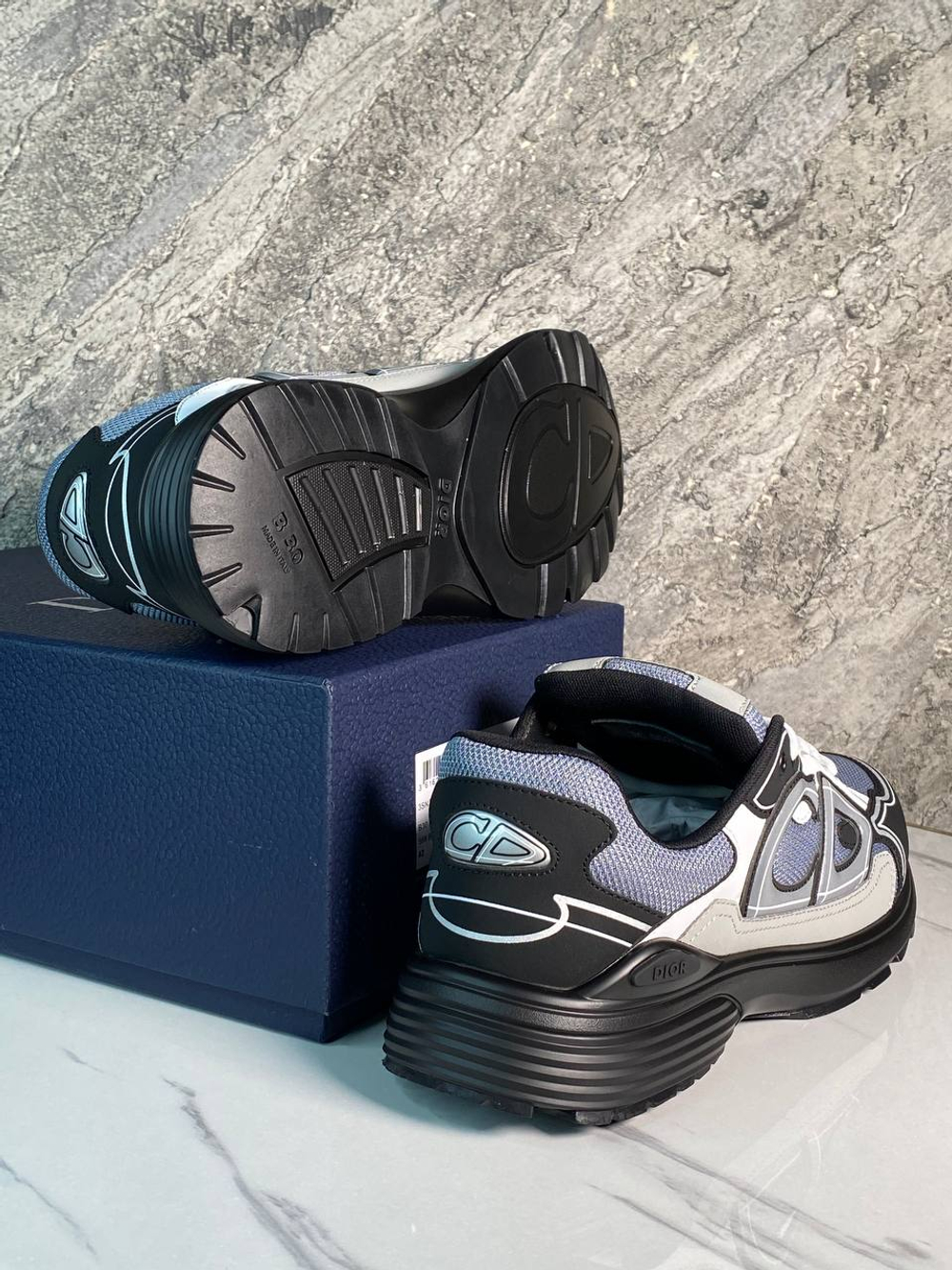 Кроссовки Dior