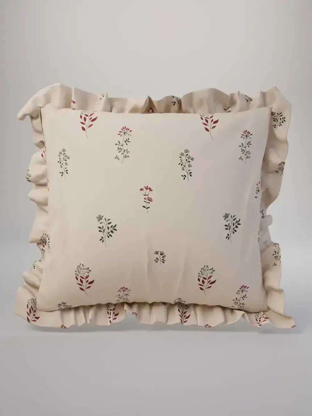 Декоративная наволочка с рюшами, оборками "Гербарий Эко" 70х70 см, 1 шт, без молнии