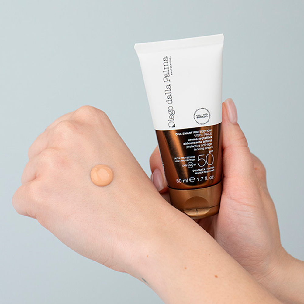 Солнцезащитный крем для лица с тоном SPF50 Diego Dalla Palma Protective Anti-Age Tanning Cream 50мл