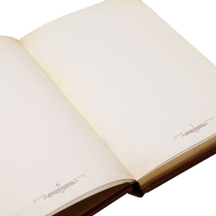 Гостевая книга в кожаном переплете "Перо"