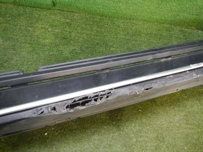 Накладка порога правая Mercedes GLS X167 (2019-н.в.)