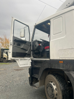 МАЗ 5440 4x2 Седельный тягач 5440С5-8580-031 (Дизельный, 6,7 л, 328 л.с., МТ)