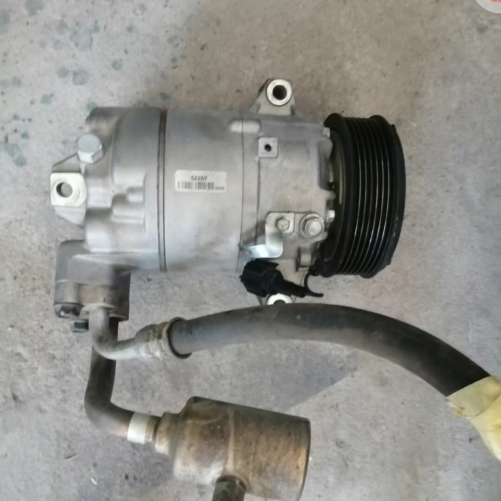 Компрессор кондиционера Nissan Teana, Tiida, X-Trail, Qashqai, NV200, Sunny