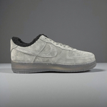 Nike Air Force 1 Low Winter • Gray